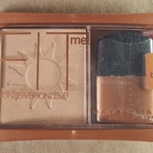 Maybelline New York Fit Me Light Bronze Blush